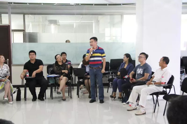 秦皇島市互聯(lián)網(wǎng)行業(yè)協(xié)會(huì)籌備會(huì) 秦皇島市互聯(lián)網(wǎng)行業(yè)協(xié)會(huì)籌備會(huì)